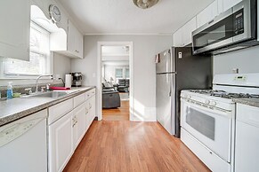 Walk to Lake Erie & Beach Access: Home w/ Deck!