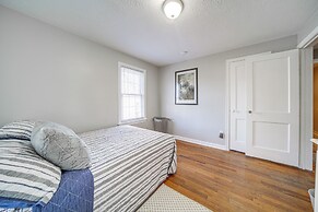 Walk to Lake Erie & Beach Access: Home w/ Deck!