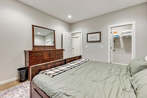 Hot Tub, Water Access: Cabin Near Lake Red Rock!