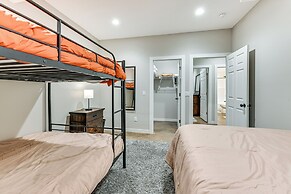 Hot Tub, Water Access: Cabin Near Lake Red Rock!