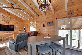 Bring a Pet: Peaceful Frenchburg Cabin on 1 Acre