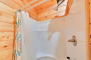 Bring a Pet: Peaceful Frenchburg Cabin on 1 Acre