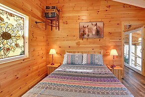 Bring a Pet: Peaceful Frenchburg Cabin on 1 Acre
