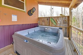 Bring a Pet: Peaceful Frenchburg Cabin on 1 Acre