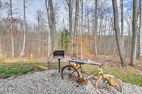 Bring a Pet: Peaceful Frenchburg Cabin on 1 Acre