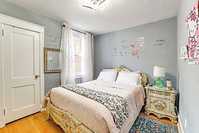 3 Mi to Penn: Pet-friendly Townhome in Yeadon!