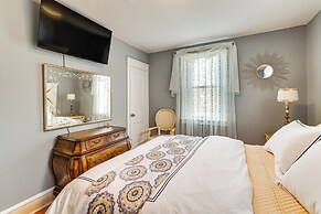 3 Mi to Penn: Pet-friendly Townhome in Yeadon!