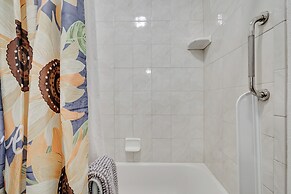 Boat, Hike, & Golf: Inviting Inverness Getaway!