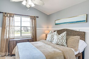 Beachfront Retreat: West End Home in Galveston!