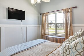 Beachfront Retreat: West End Home in Galveston!