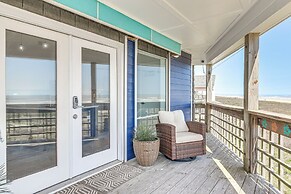 Beachfront Retreat: West End Home in Galveston!