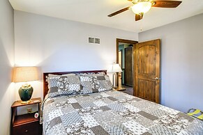 Riverfront Cabin Near Dtwn Pella w/ Game Room!