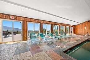 Sleeps 4-mountain Views-indoor Pool Sauna