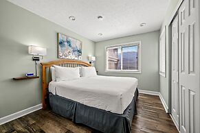 Sleeps 4-mountain Views-indoor Pool Sauna