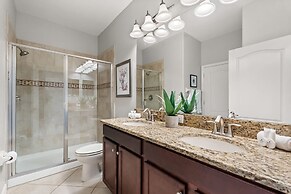 Upstay Movie-themed Mansion w Arcade Pool Hot Tub