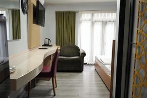 Brick House Hotel