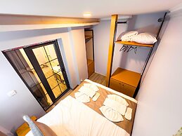 Brick House Hotel