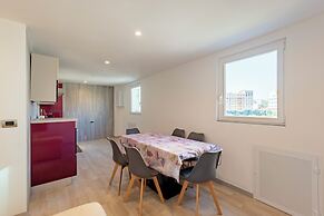 Pleasant 2BR flat next to Genoa Port