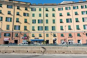 Pleasant 2BR flat next to Genoa Port