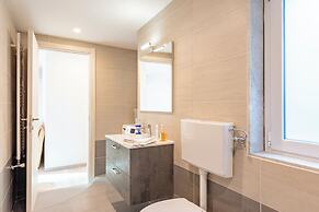 Pleasant 2BR flat next to Genoa Port