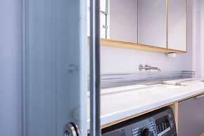 1 bedroom apt up to 3