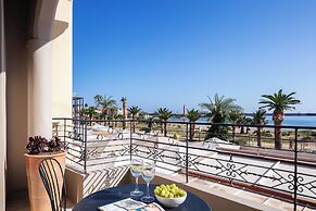 1 bedroom apt up to 3