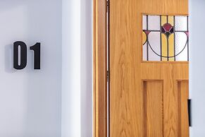 1 bedroom apt up to 3