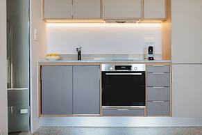 1 bedroom apt up to 3