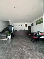 Xianglong Hotel