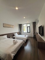 Xianglong Hotel