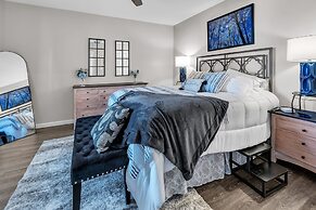 Serene Corner Cottage With Hot Tub 3 Bedroom Home