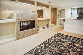Luxury Villa with Mini Pool, Fireplaces & Scenic Views