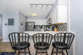 Emerald Skye 63 1 Bedroom Condo