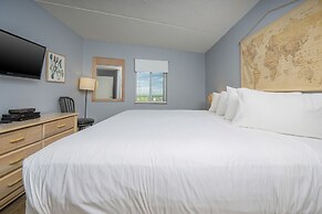 Emerald Skye 63 1 Bedroom Condo