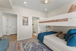 Chasing Sunsets 2 Bedroom Condo