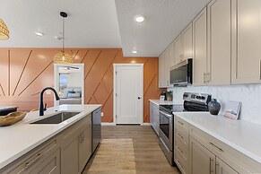 Chasing Sunsets 2 Bedroom Condo