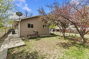 Old Town Basecamp 6 Blocks to Old Town Square