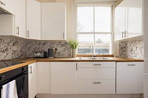 The Notting Hill Base - Charming 2bdr With Balcony