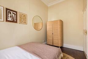The Notting Hill Base - Charming 2bdr With Balcony