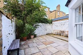 The Maida Hill Hideout - 2bdr Flat With Courtyard