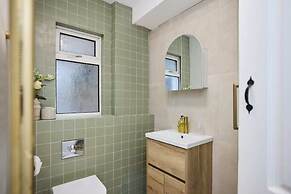 The Maida Hill Hideout - 2bdr Flat With Courtyard