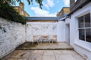 The Maida Hill Hideout - 2bdr Flat With Courtyard