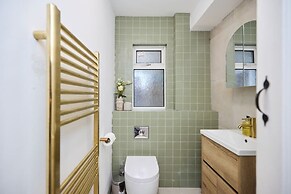 The Maida Hill Hideout - 2bdr Flat With Courtyard