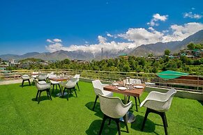 Kamal Residency By Dhiraya Hotels