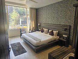 Kamal Residency By Dhiraya Hotels