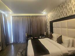 Kamal Residency By Dhiraya Hotels