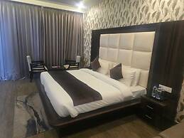 Kamal Residency By Dhiraya Hotels