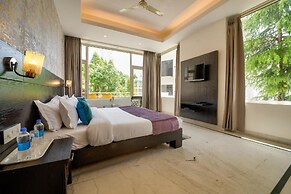 Kamal Residency By Dhiraya Hotels