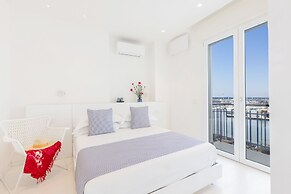Estate4home - Mary B