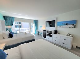 ChartHouse Clearwater Beach Marina Hotel